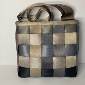 Harvey’s Original Seatbelt Bag crossbody purse tri color